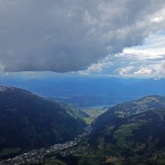 Flugwegposition um 13:17:56: Aufgenommen in der Nähe von Gemeinde Millstatt, Österreich in 2533 Meter